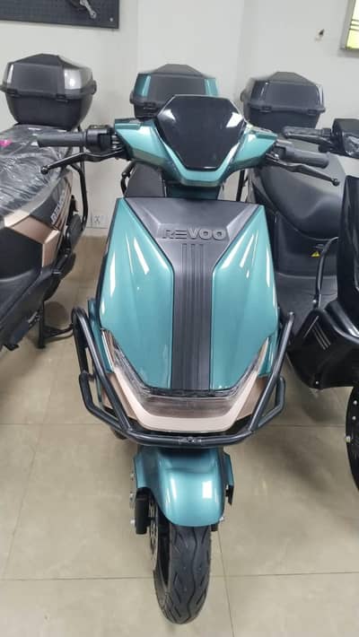 revoo c35