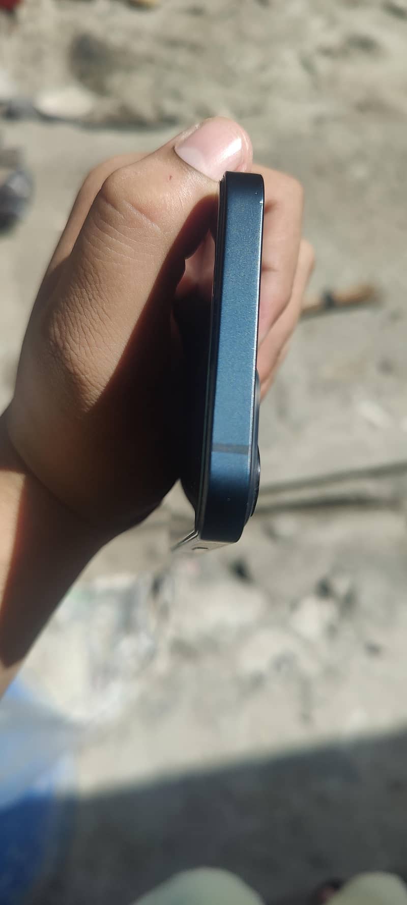 Apple iPhone 13 2