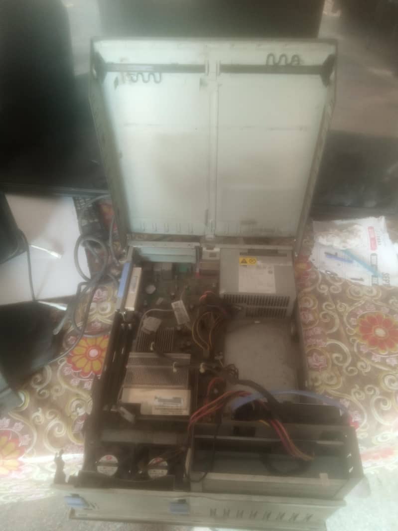 complete computer for sale pc withe LCD 4