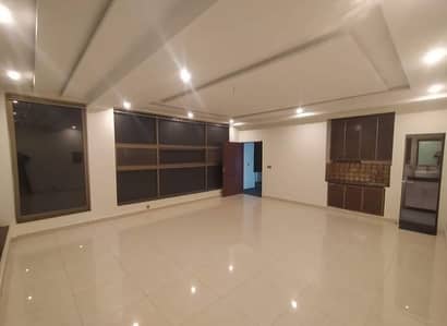 Shop Available For Sale