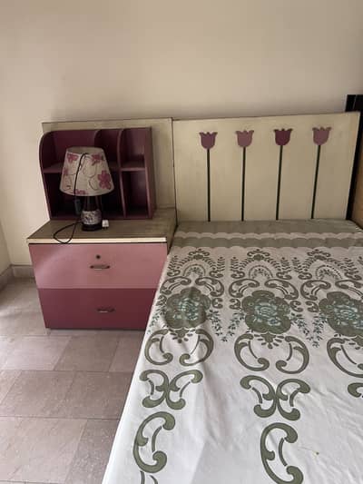 single bed / kids bed / baby bed / bed for sale