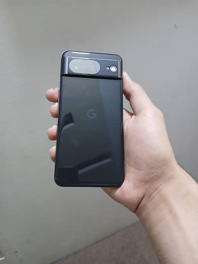 Google Pixel 8
