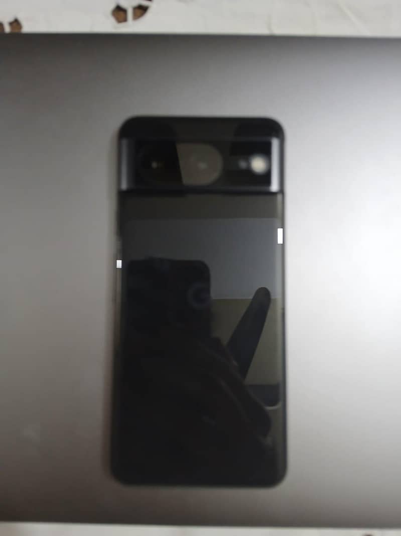 Google Pixel 8 2