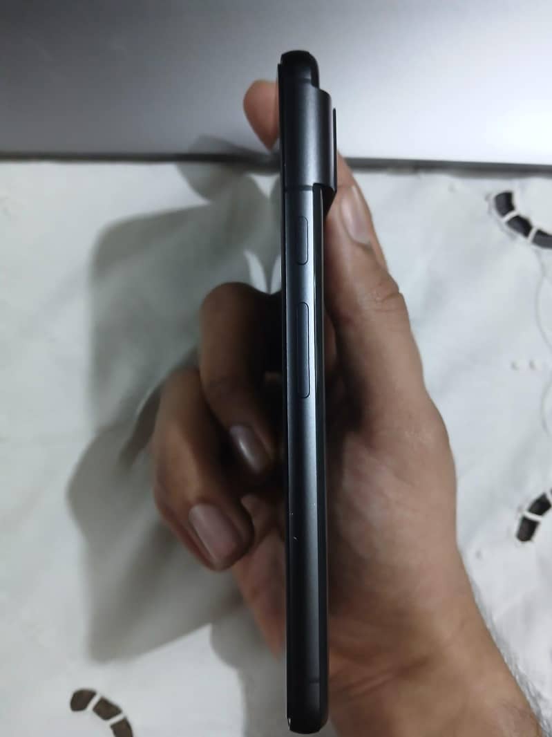 Google Pixel 8 3
