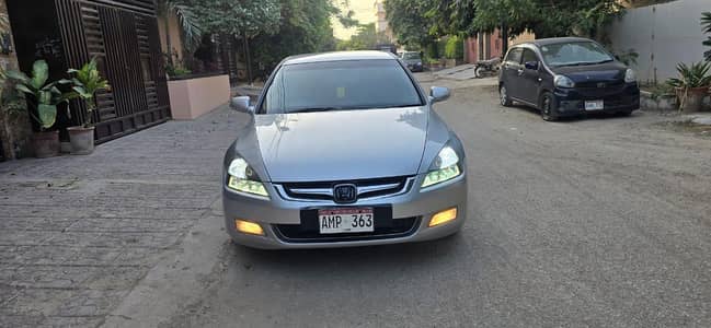 Honda Accord CM6