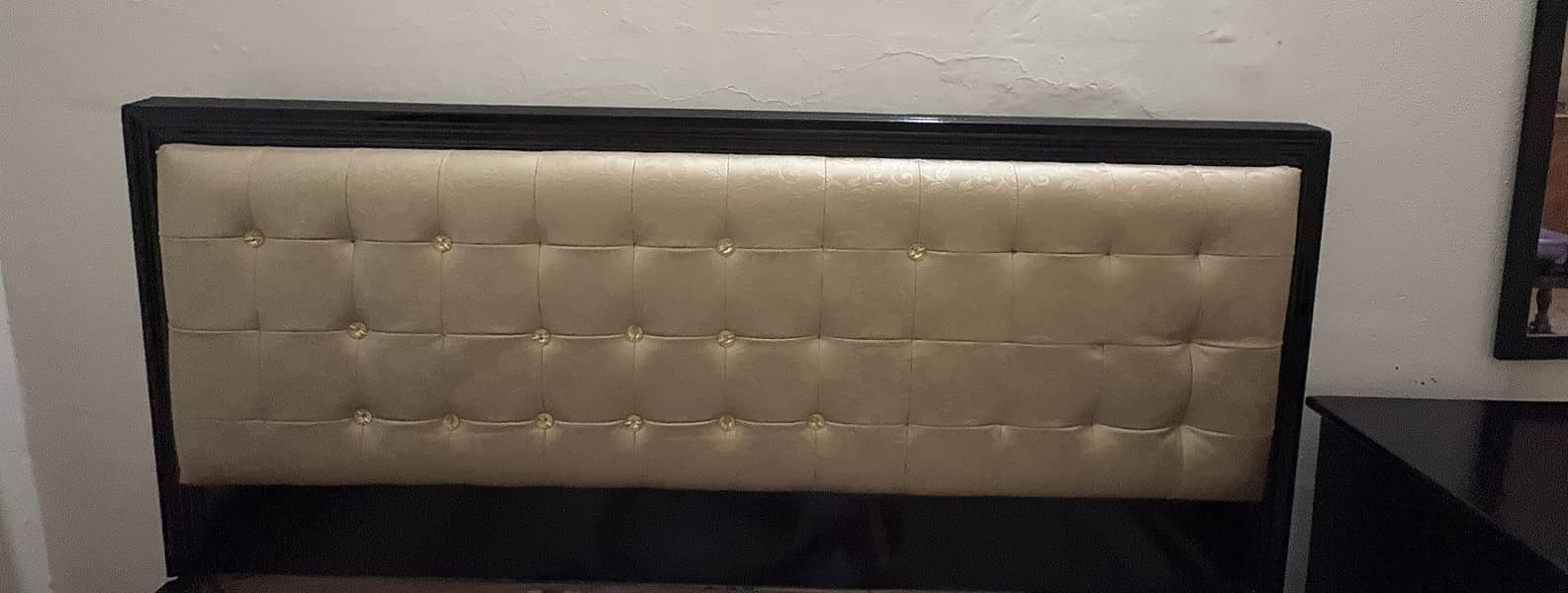 Queen size double Bed with side table 4