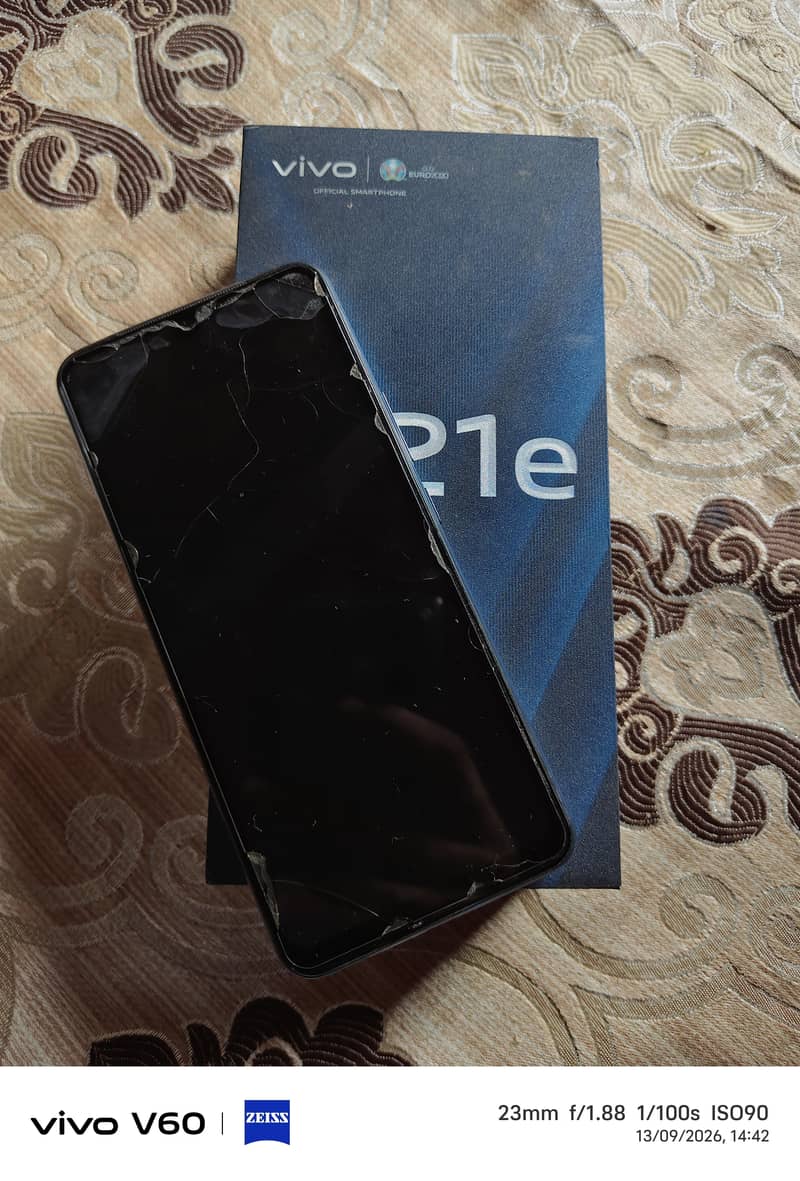 Vivo V21e 1