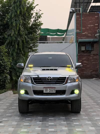 Toyota Hilux 2012