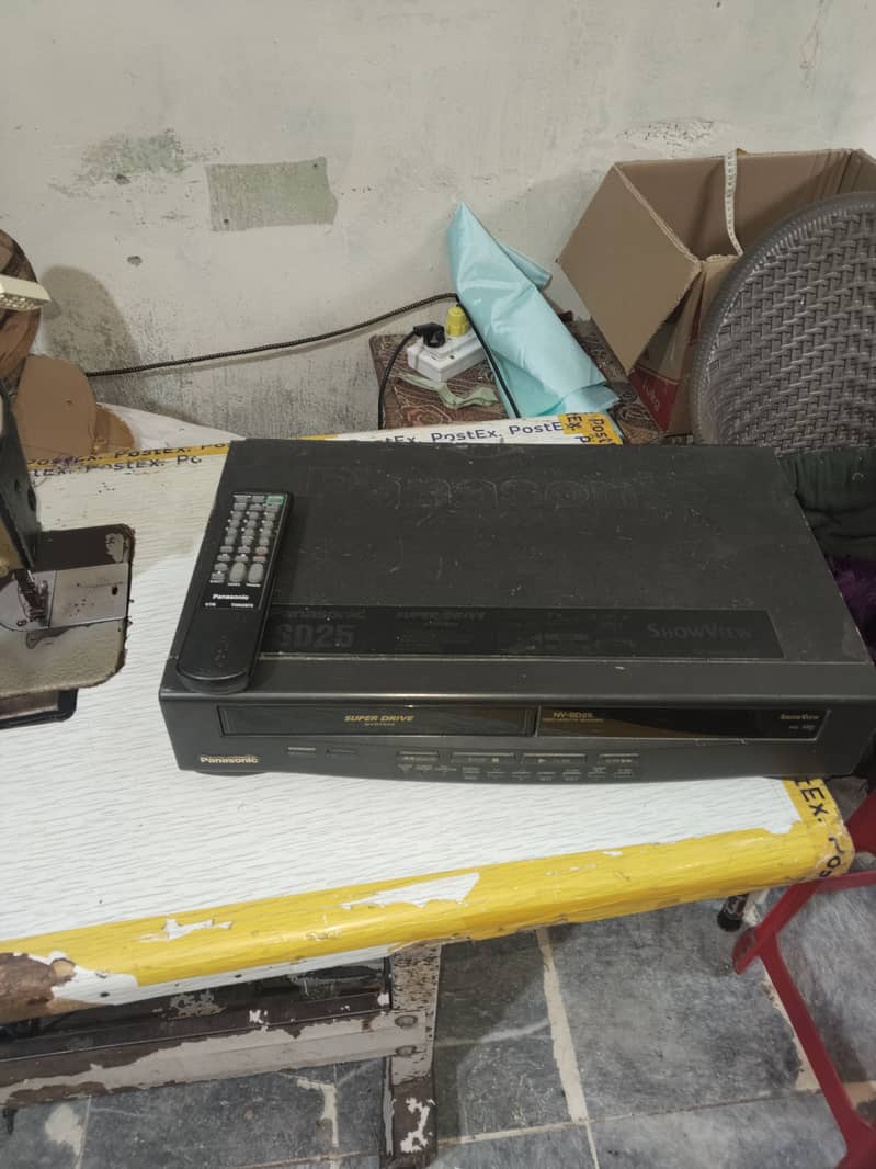 VCR player 0