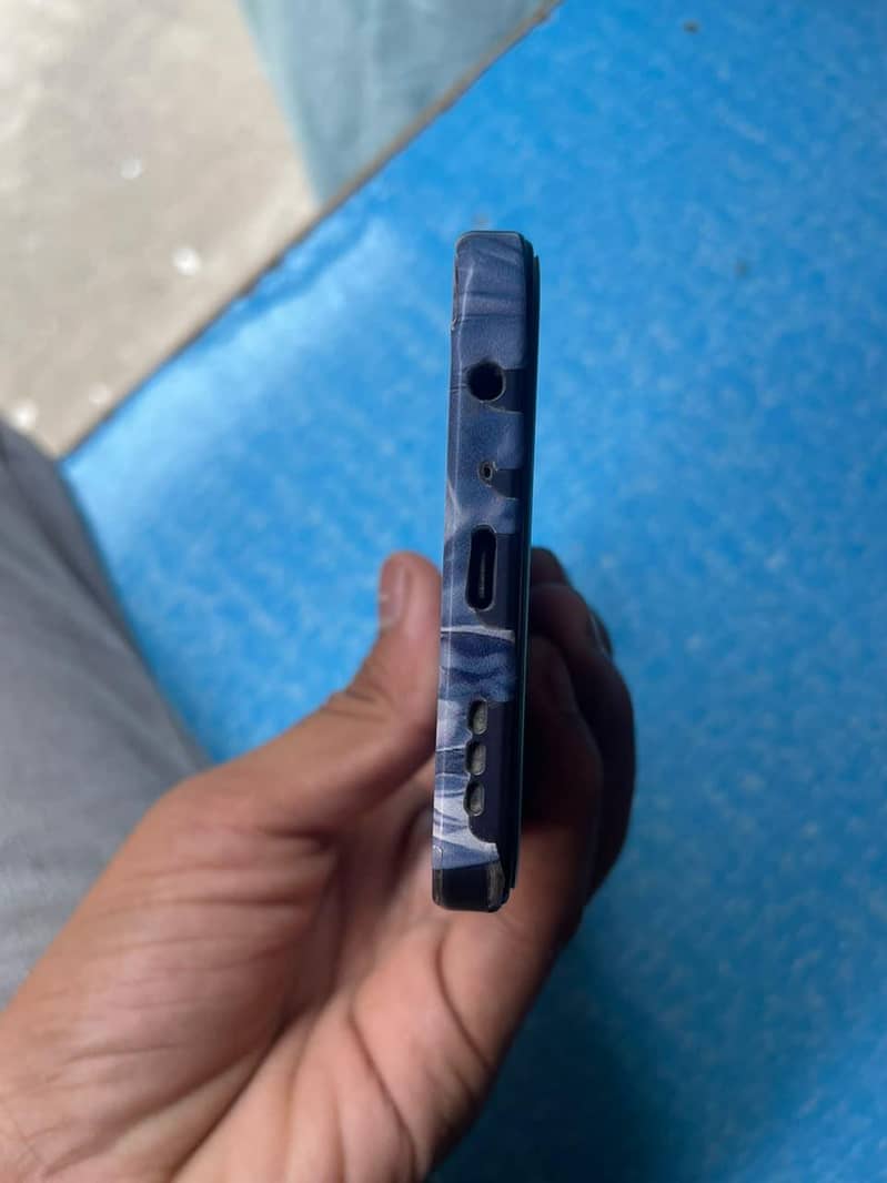 OPPO A6k 3