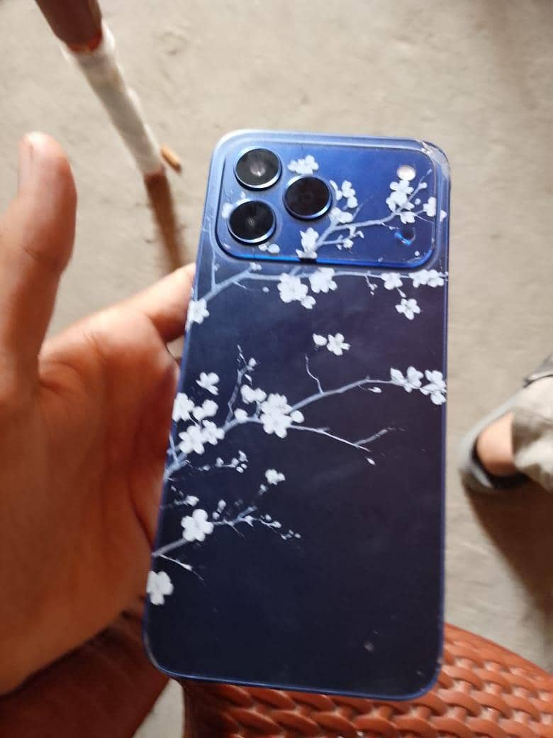 Tecno Spark 50 0