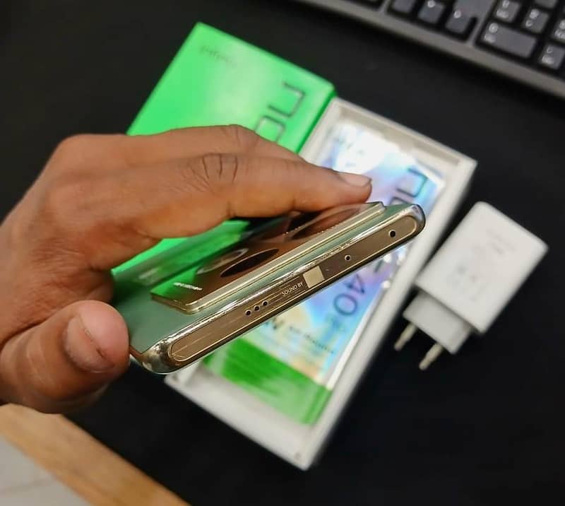 Infinix Note 40 Pro Plus 6