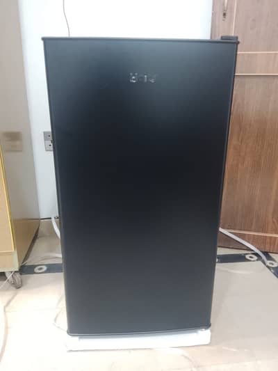 Brand New Haier Fridge – Never Used – Lahore