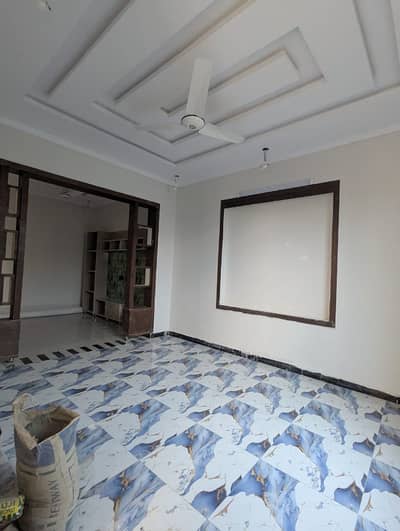 6 MARLA BRAND NEW HOUSE FOR RENT