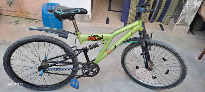 Premium Bicycle in Excellent Condition – Ready to Ride