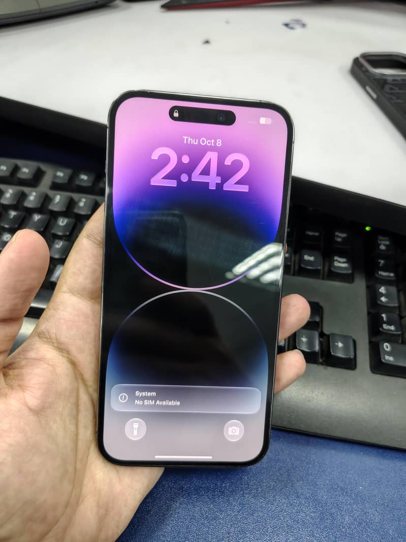 Apple iPhone 14 Pro Max 0
