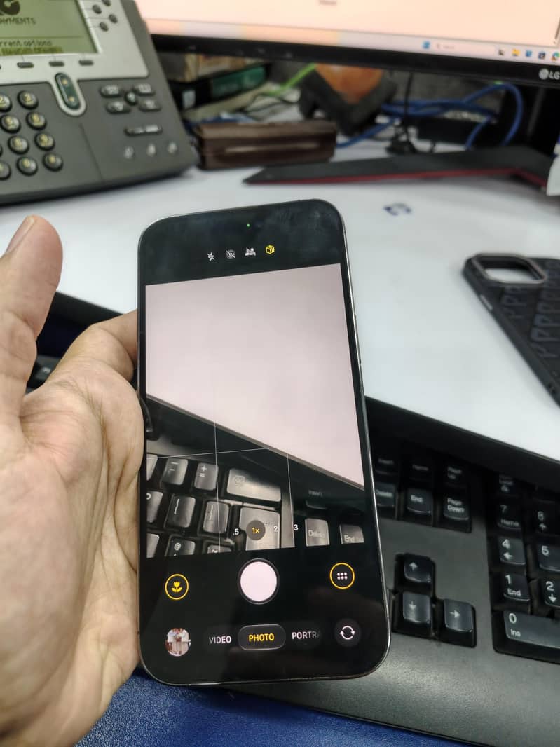 Apple iPhone 14 Pro Max 2