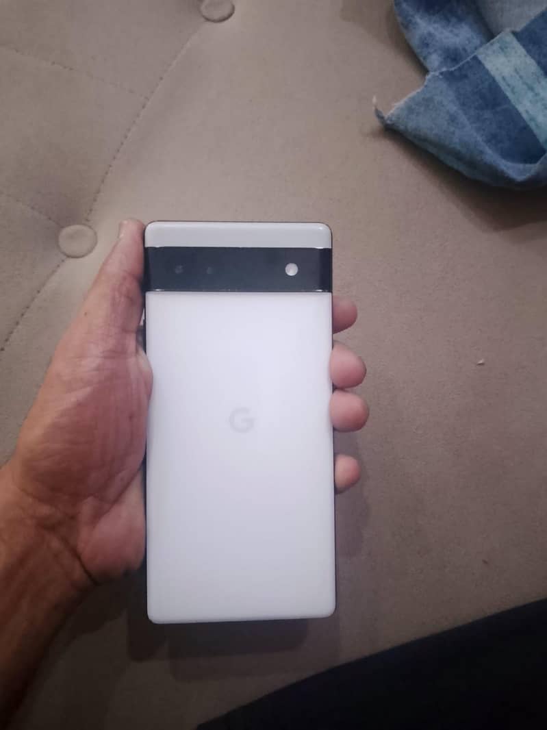 Google Pixel 6a 4