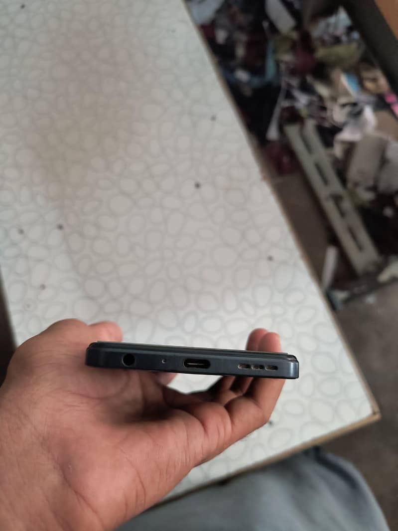 VGO TEL Note 24 1