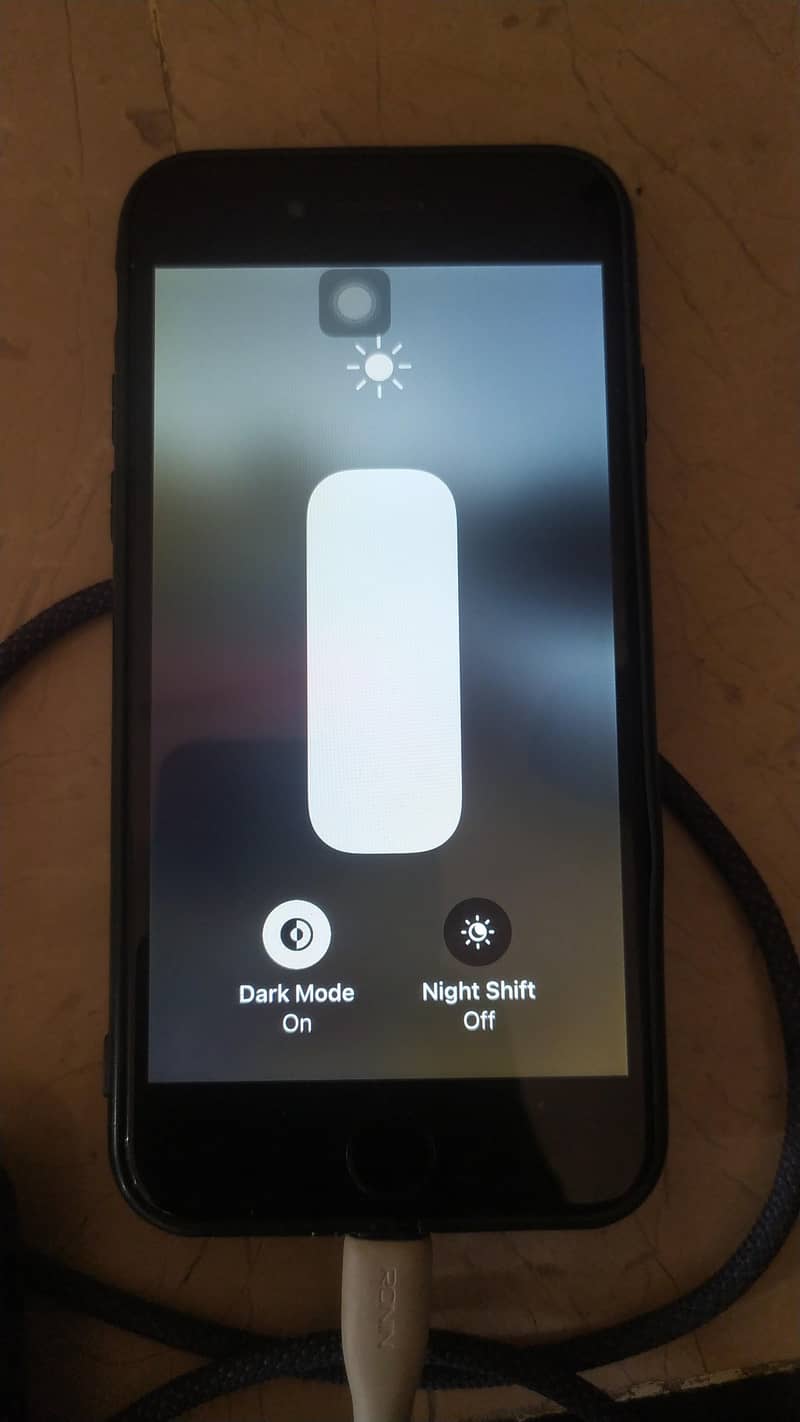 Apple iPhone 7 2