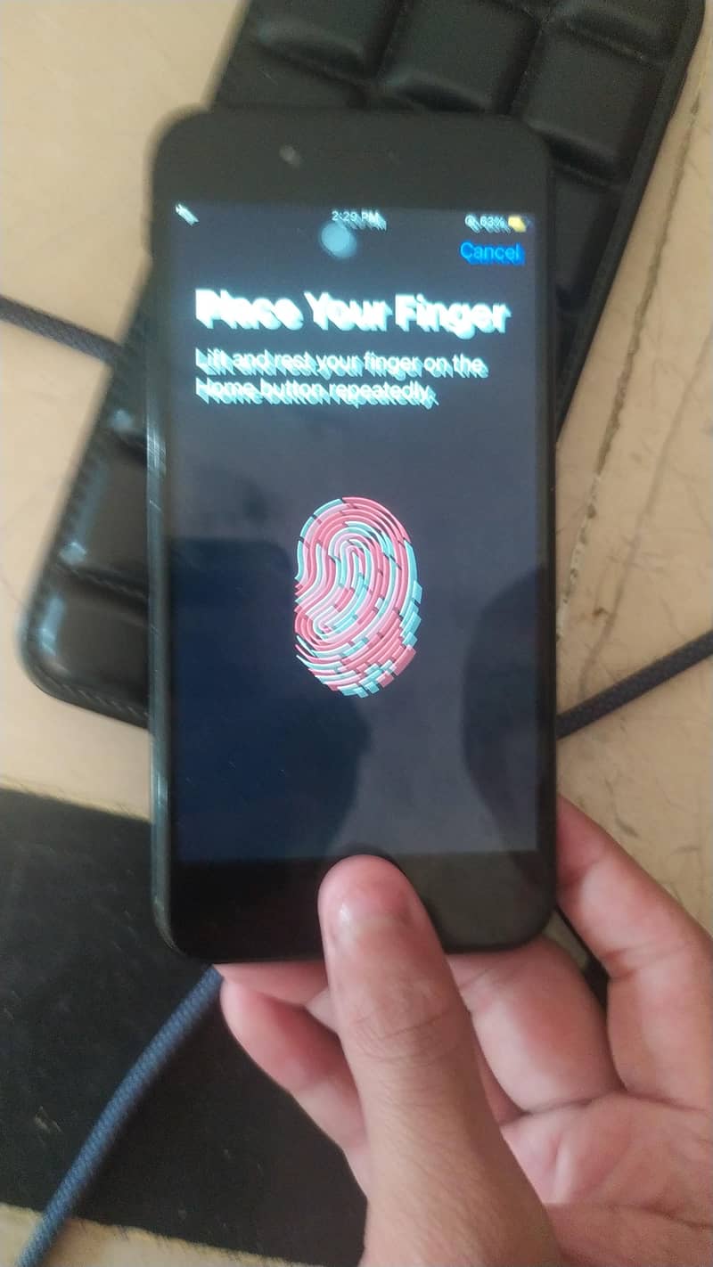 Apple iPhone 7 9