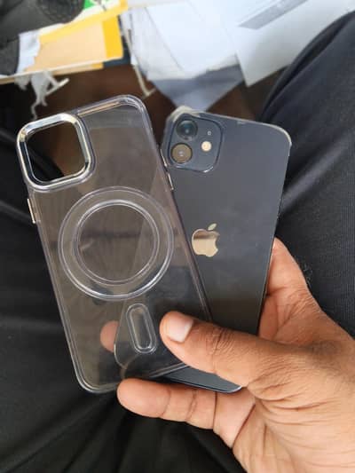 Apple iPhone 12