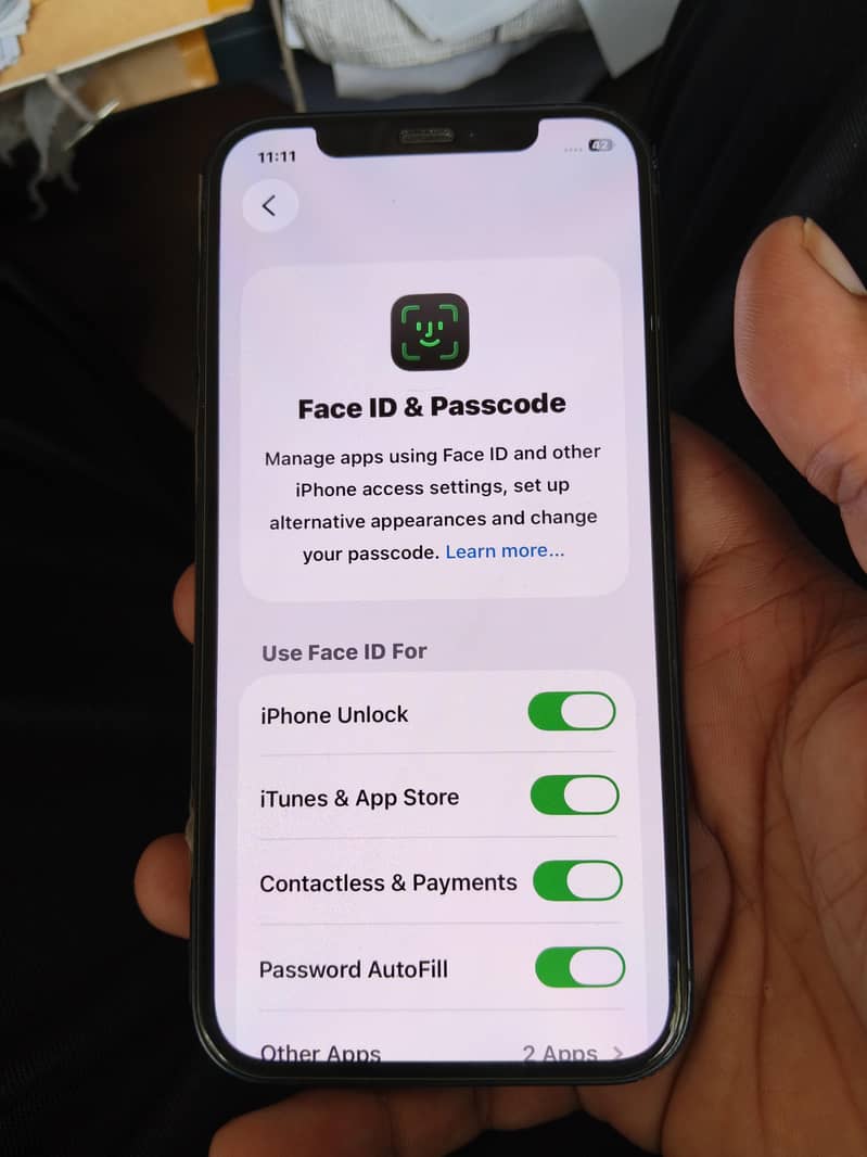 Apple iPhone 12 6