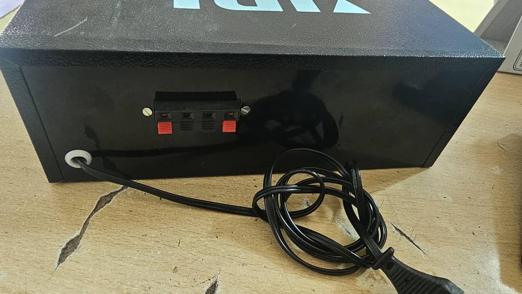 jbl. . . 3