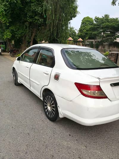 Honda City IDSI 2005 03235410462