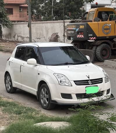 Suzuki Swift 2012