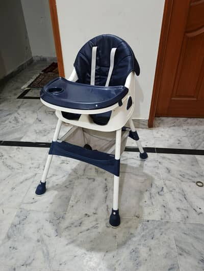 kids high chair slightly used
