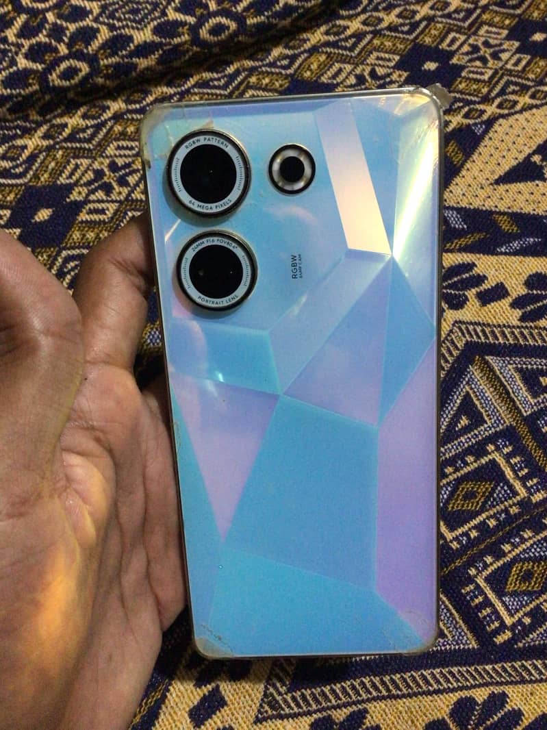 Tecno CAMON 20 7