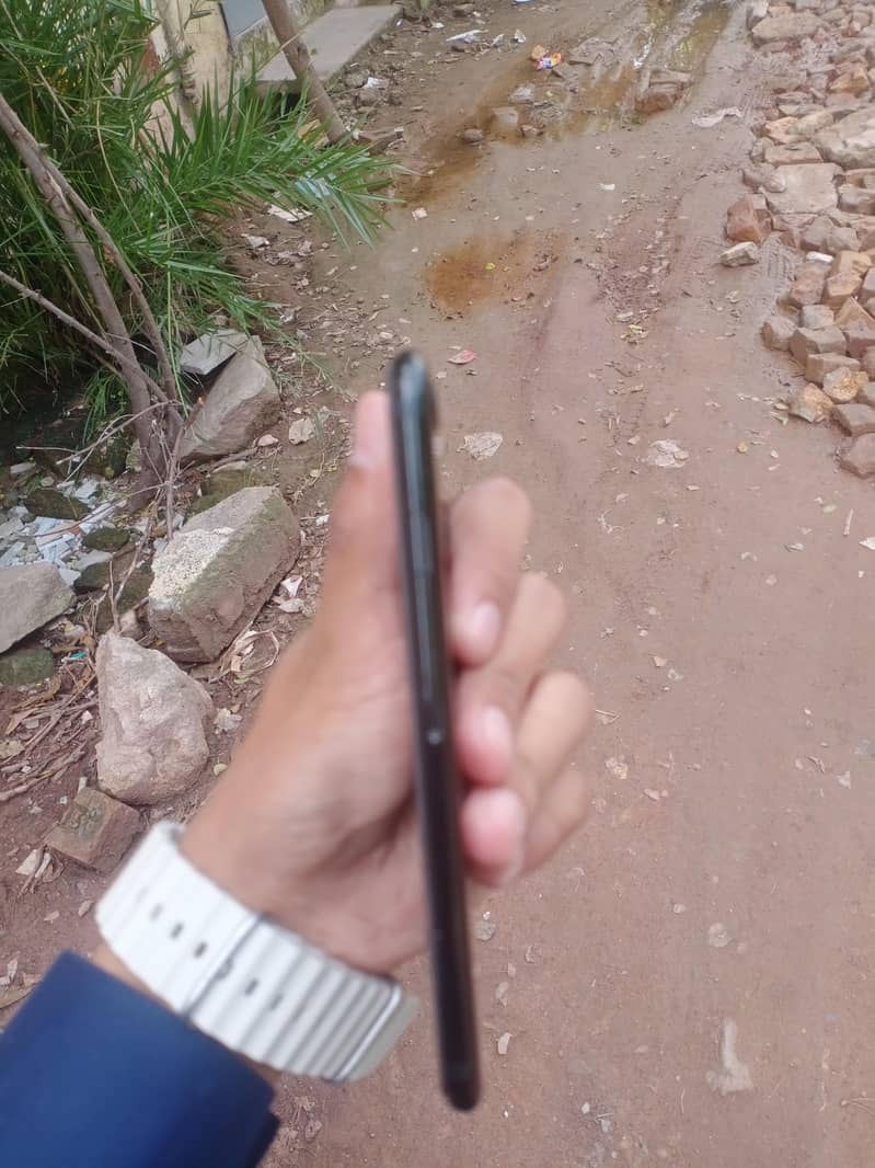 Apple iPhone 7 6