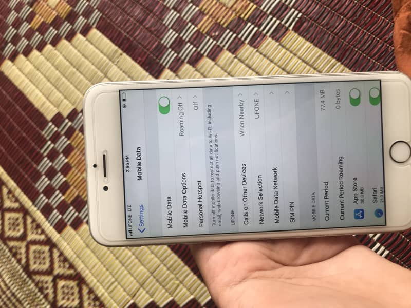 Apple iPhone 6 Plus 4