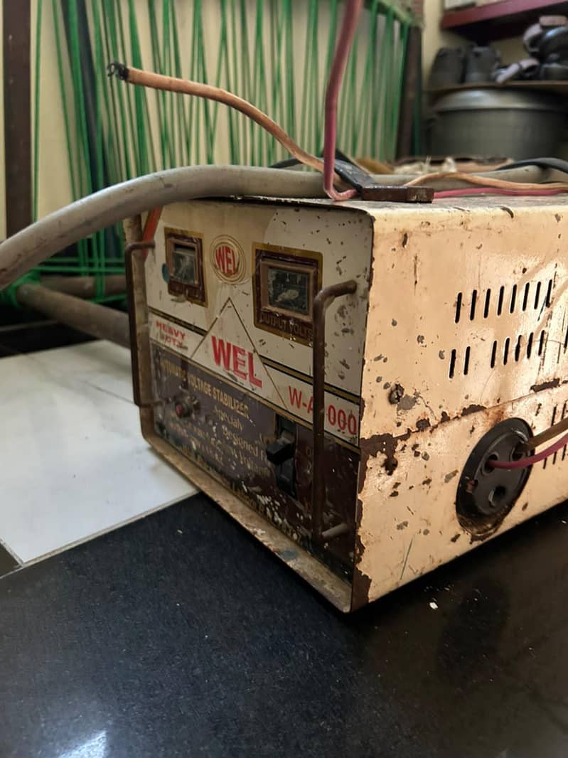 stabllizer 5000 volt 0