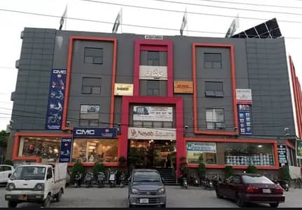 Single and sharing rooms in boy’s hostel for students & professionals