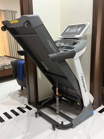 Selling my Zero ZT FlexSprint treadmill in 10/10 condition.