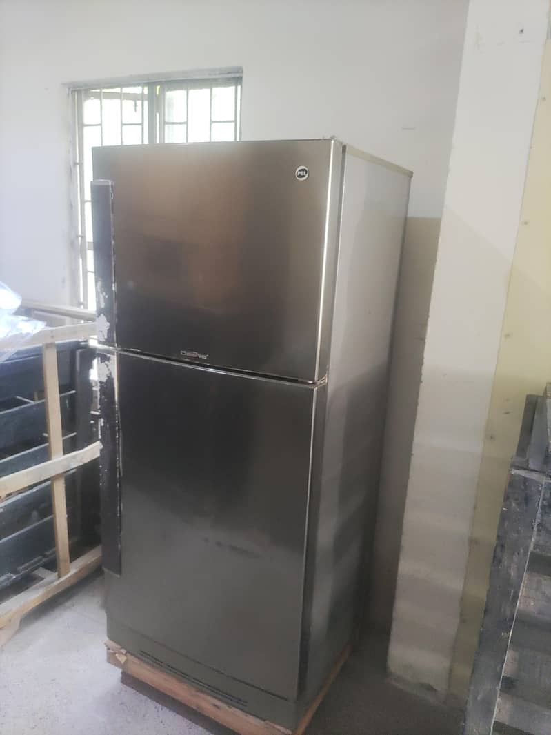 refrigerator 3