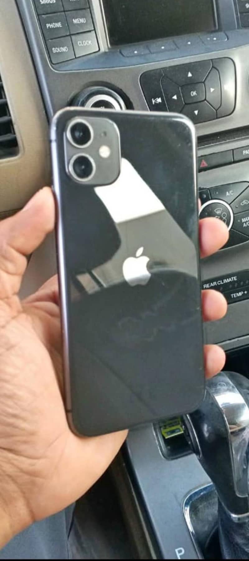 Apple iPhone 11 0