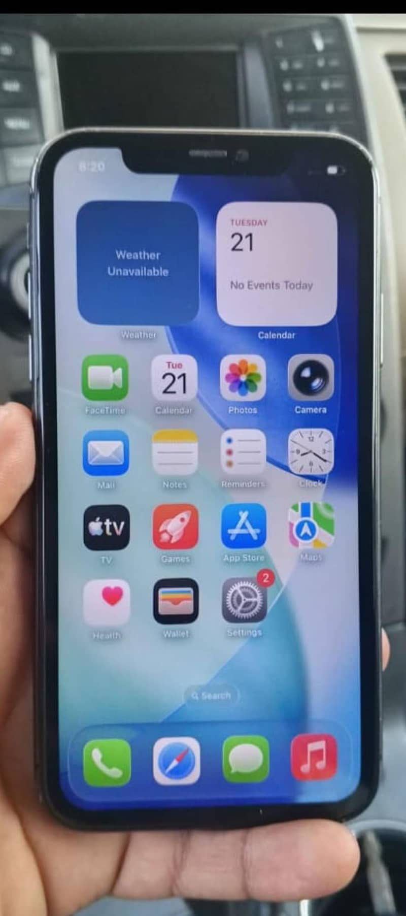 Apple iPhone 11 4