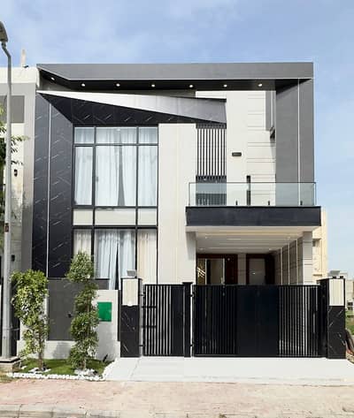 5 Marla Modern House For Rent On Prime Location