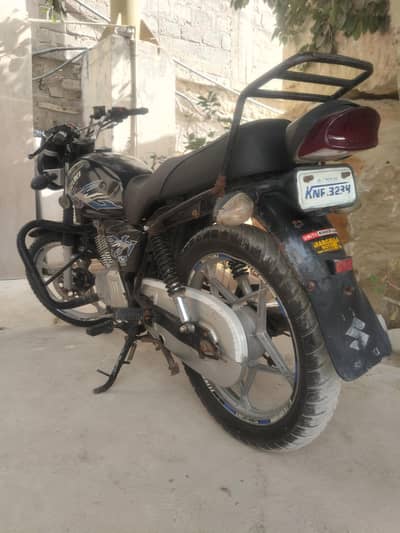 Suzuki GS150 2019/2020 karachi registered alloy wheels