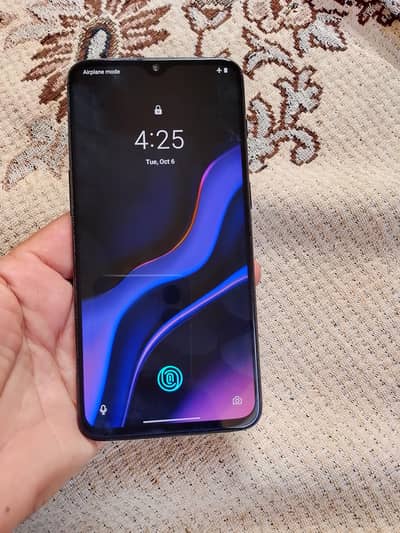 One Plus 6T dual sim pta approved 8/128 fresh panel all ok