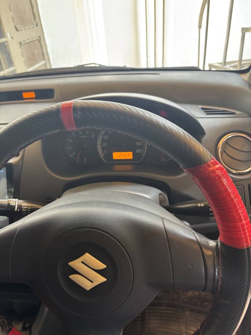 Suzuki Swift 2015 9