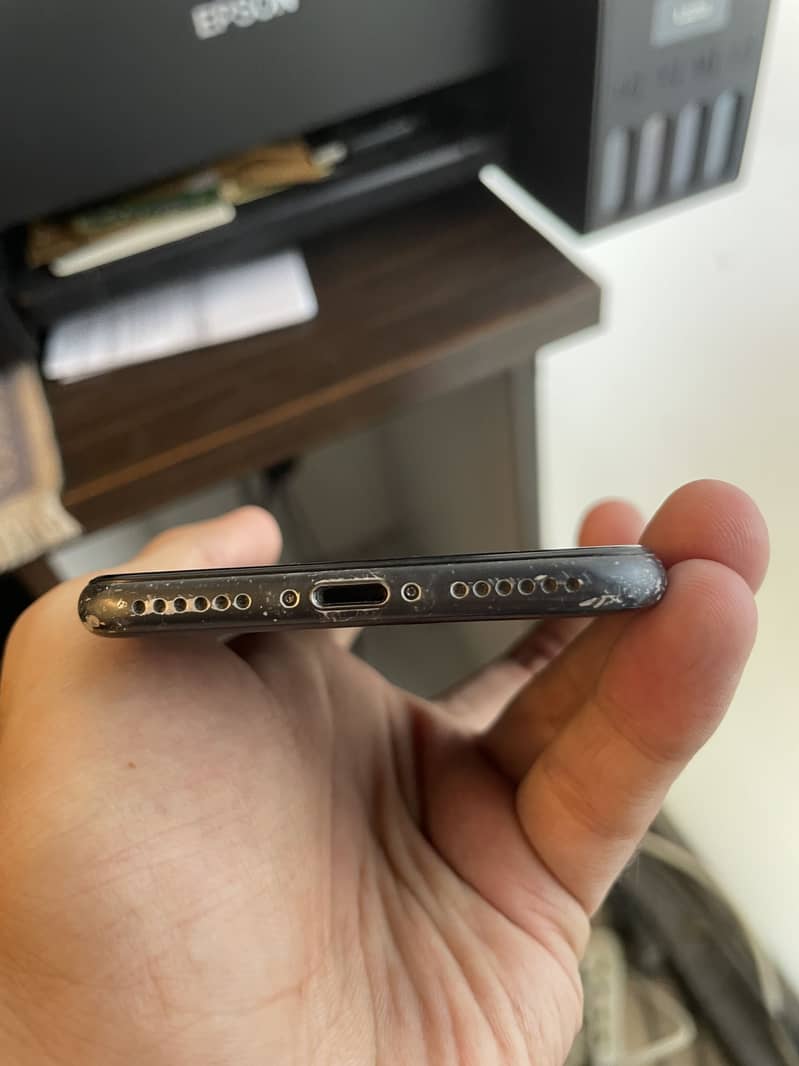 Apple iPhone 7 7