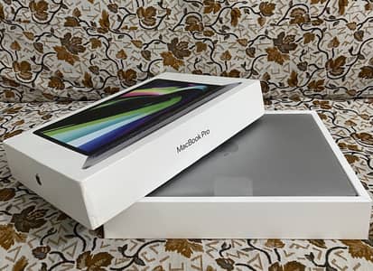 Macbook Pro M1, 16GB RAM, 1TB Storage, Original Charger, Complete box