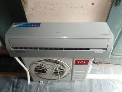 Tcl 1.5 ton DC inverter