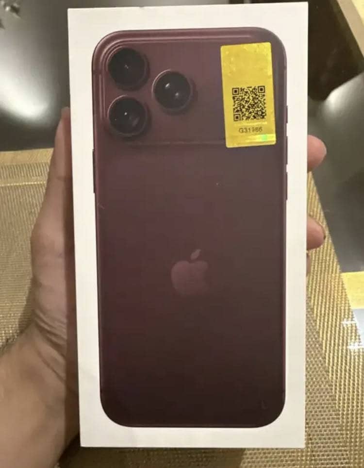 Apple iPhone 18 Pro Max 1