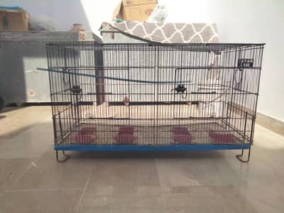2 portion cage for sale in a good condition