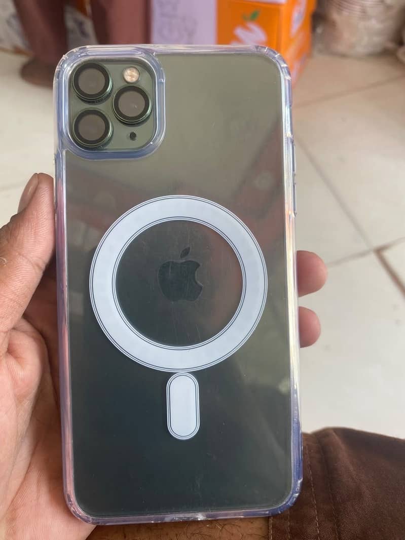 Apple iPhone 11 Pro Max 0